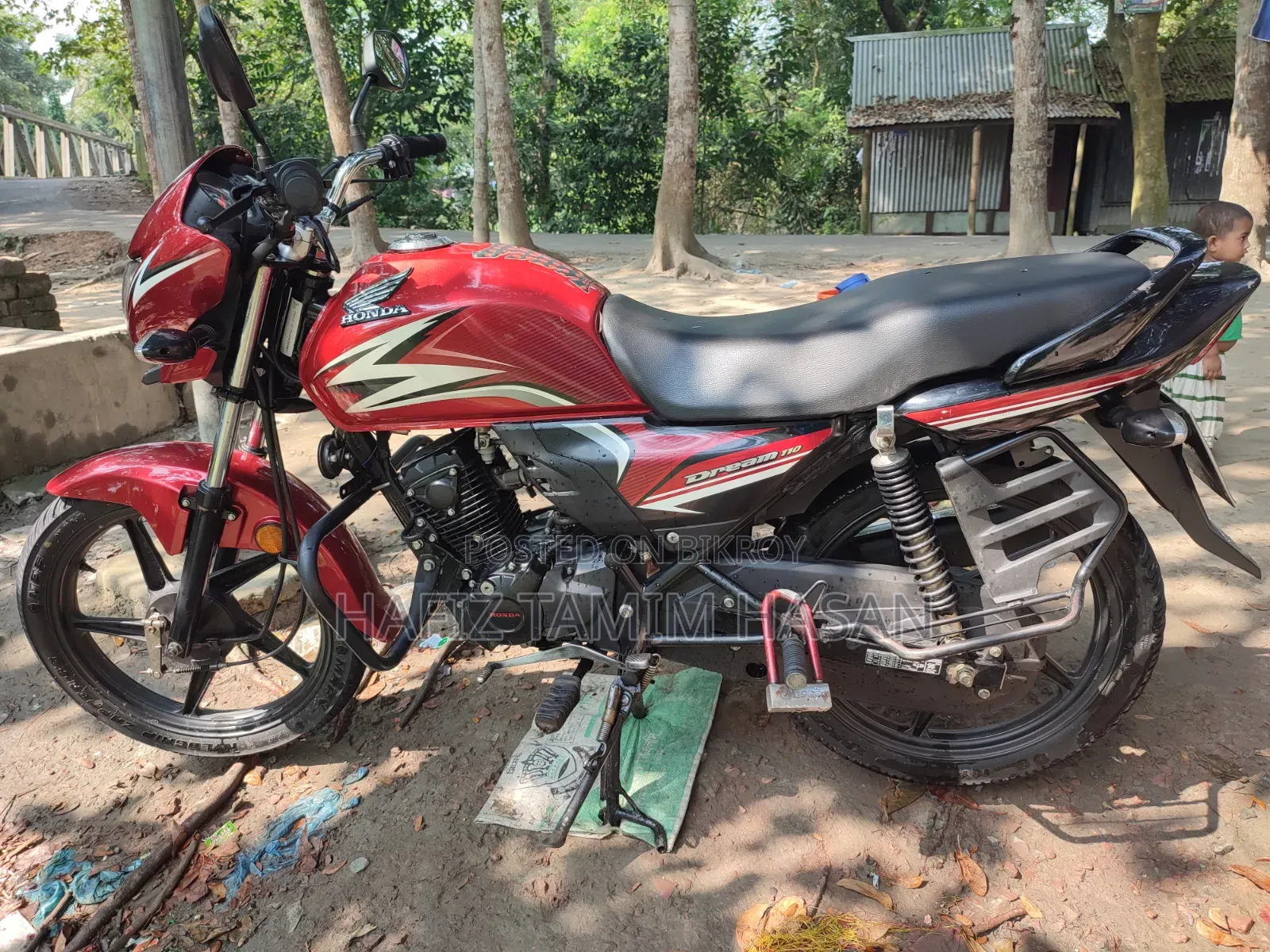 Honda Dream Neo 2022 Red
