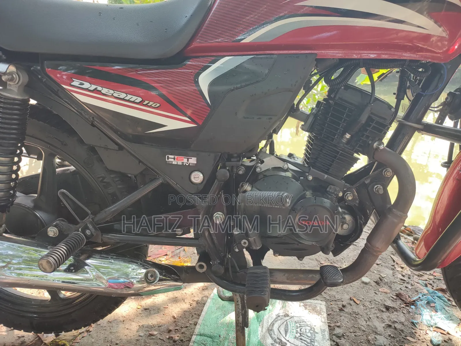 Honda Dream Neo 2022 Red