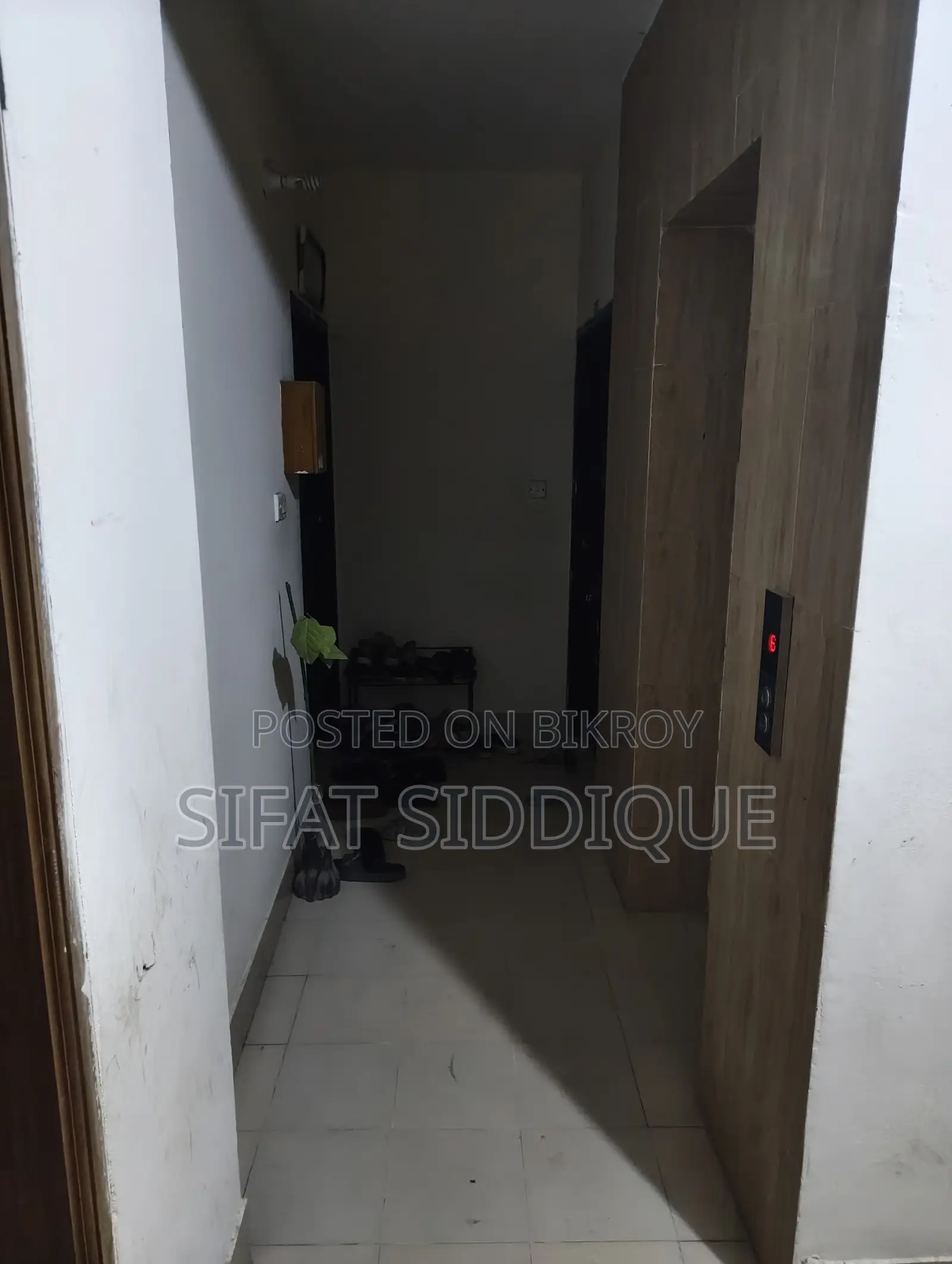উত্তরায় স্বর্ণ কুটিরে ৩ বেডরুমের অ্যাপার্টমেন্ট বিক্রয়ের জন্য