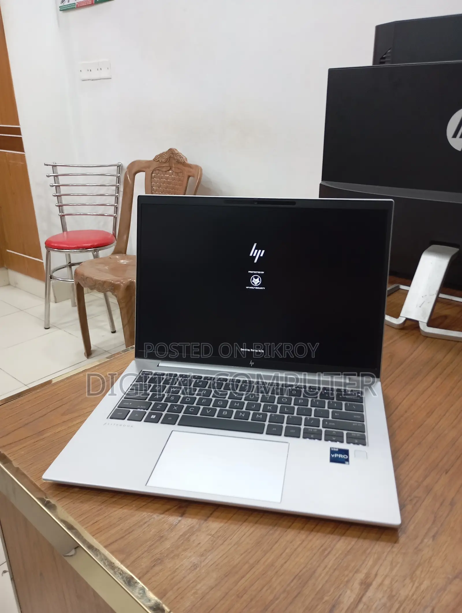 Laptop HP EliteBook 840 G9 16GB Intel Core i5 SSD 256GB
