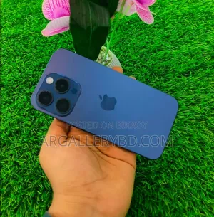 Apple iPhone 15 Pro 128 GB Silver