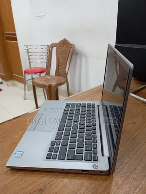 Laptop Dell Latitude 7400 8GB Intel Core i5 SSD 256GB
