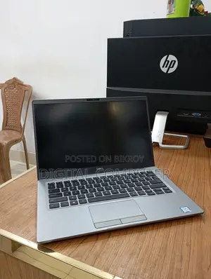 Laptop Dell Latitude 7400 8GB Intel Core i5 SSD 256GB