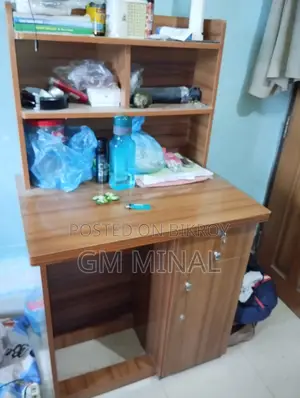 Chair + Table