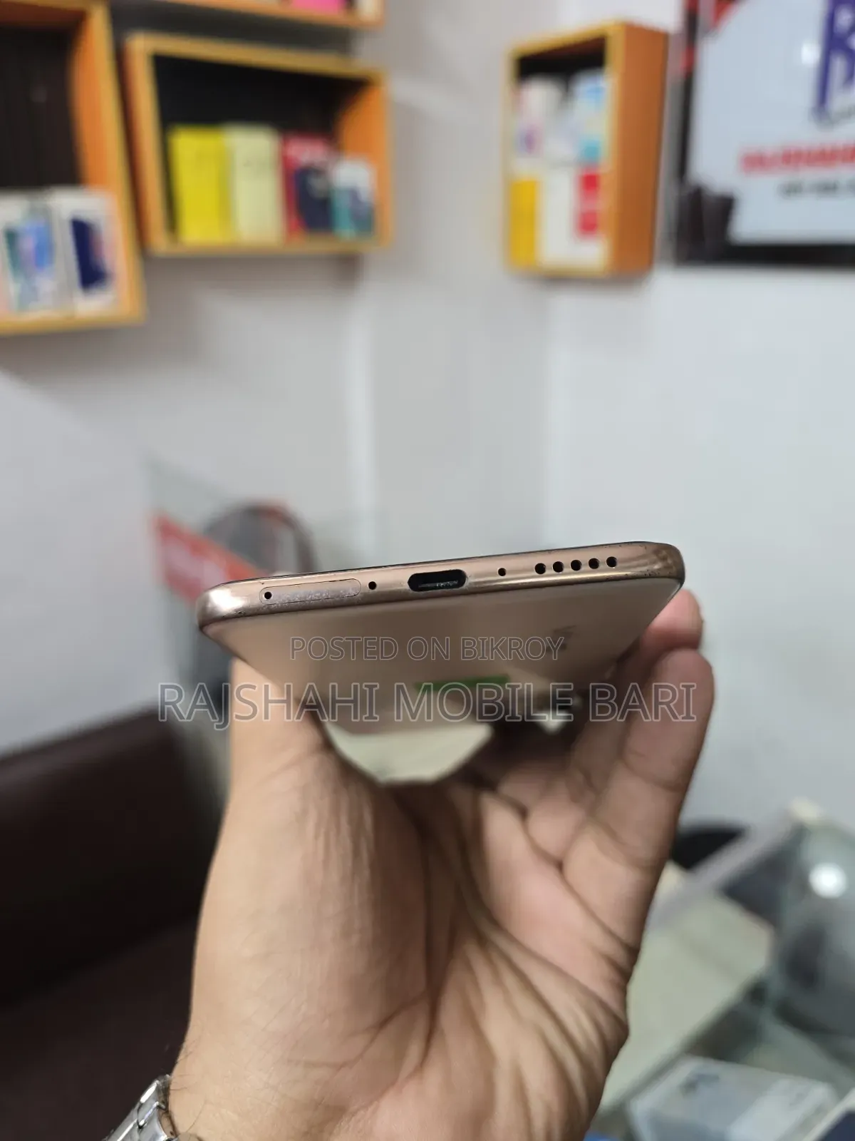 Vivo V60e 128 GB Gold