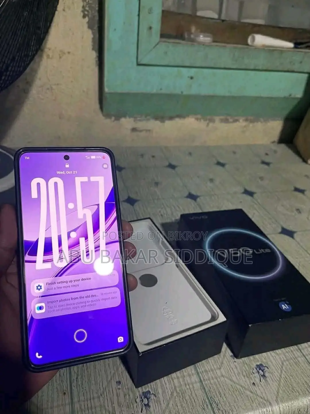Vivo V50 Lite 4G 256 GB Gold