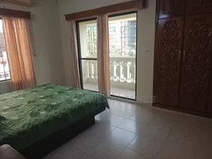 গুলশানের অনিক রিয়েল এস্টেটে ৩ বেডরুমের ফার্নিশড অ্যাপার্টমেন্ট ভাড়ার জন্য