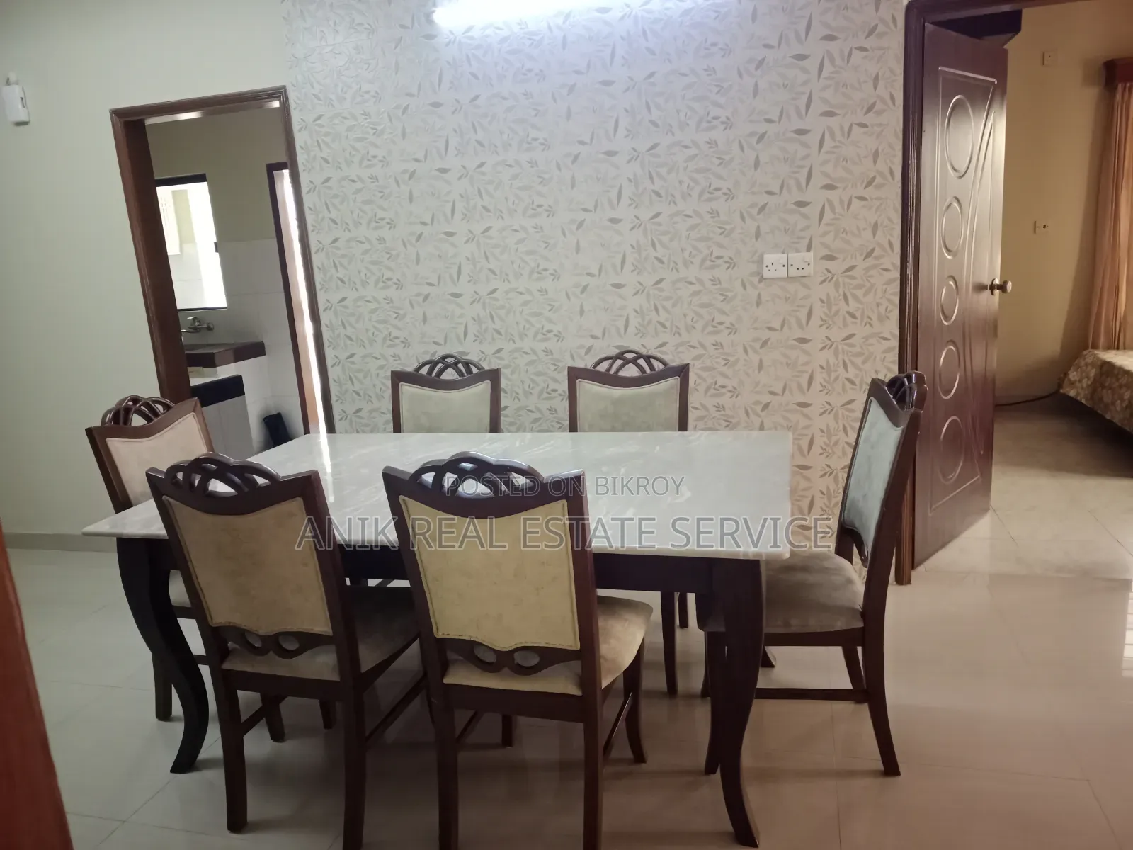 গুলশানের অনিক রিয়েল এস্টেটে ৩ বেডরুমের ফার্নিশড অ্যাপার্টমেন্ট ভাড়ার জন্য