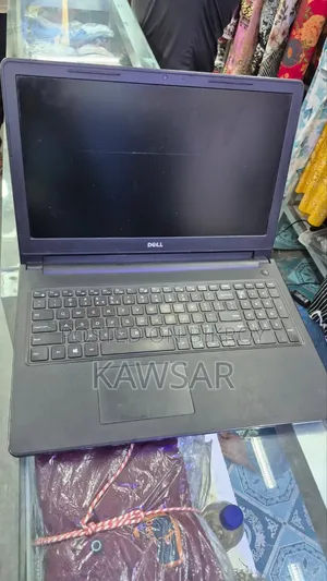 Laptop Dell Vostro 15 3500 4GB Intel HDD+SSD 512GB