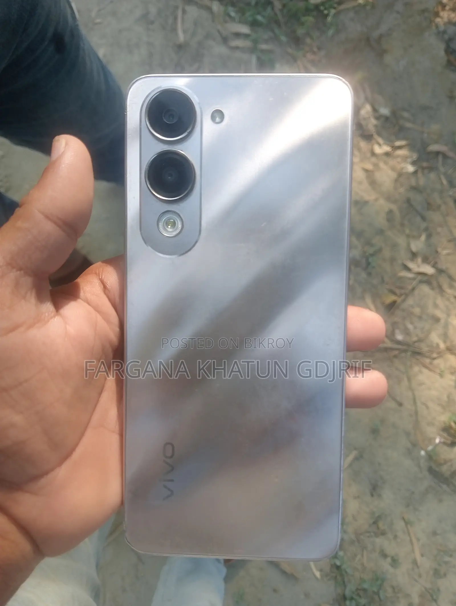 Vivo Y04 64 GB White