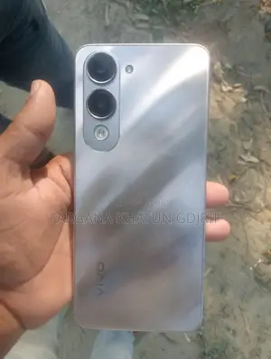 Vivo Y04 64 GB White
