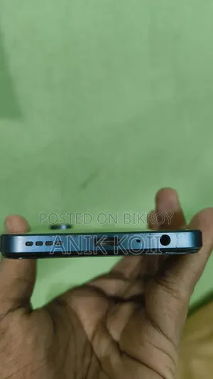 রিয়েলমি ১০ ১২৮ জিবি