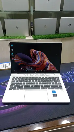 Laptop HP ProBook 440 8GB Intel Core i5 SSD 256GB