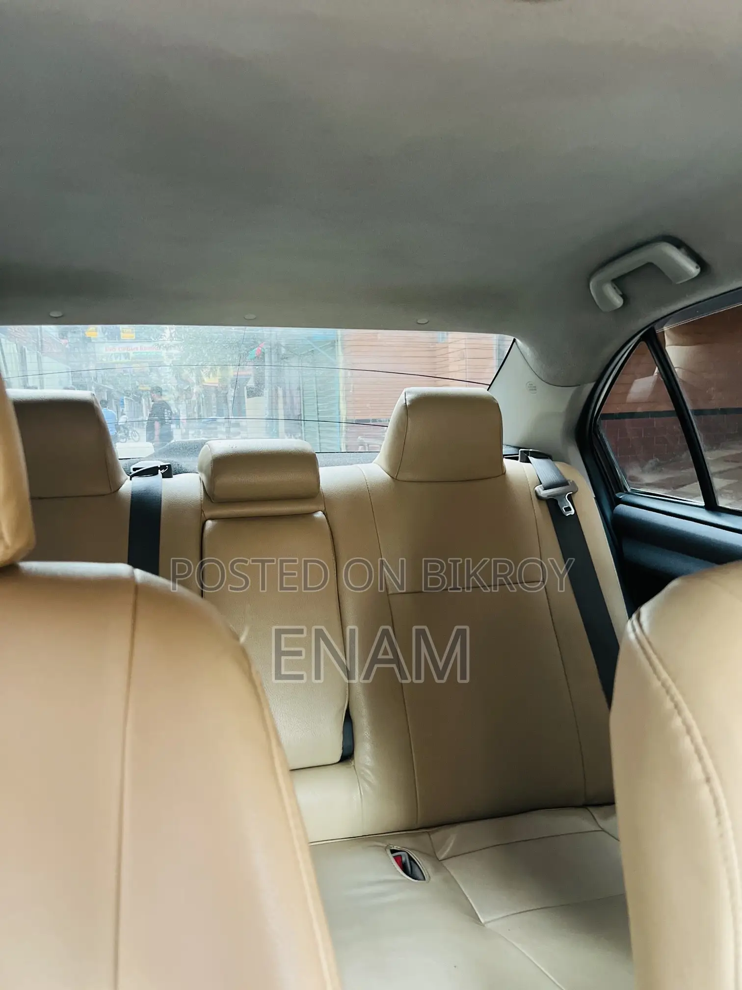 টয়োটা এক্সিও ২০১৩ মেরুন