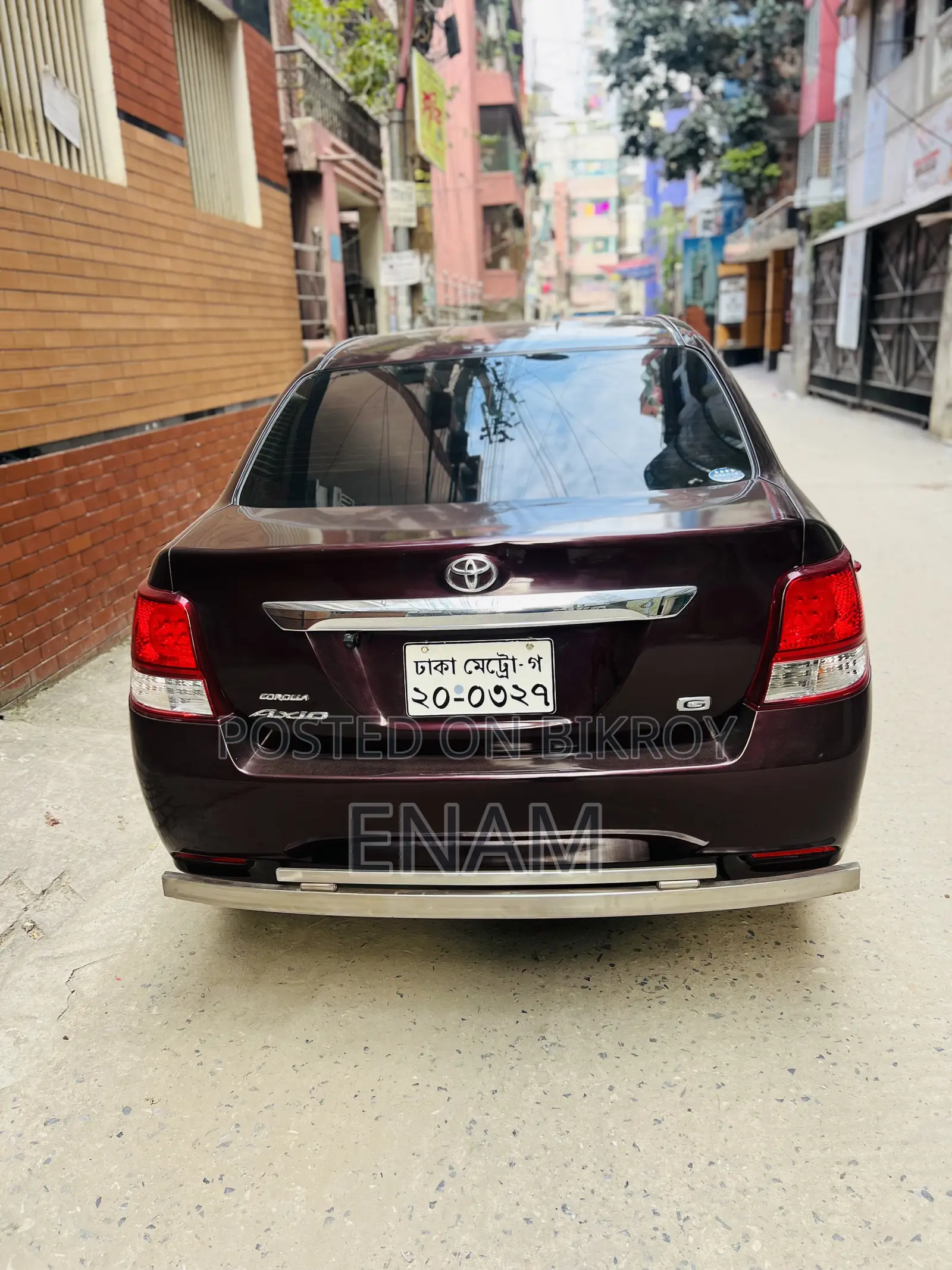 টয়োটা এক্সিও ২০১৩ মেরুন