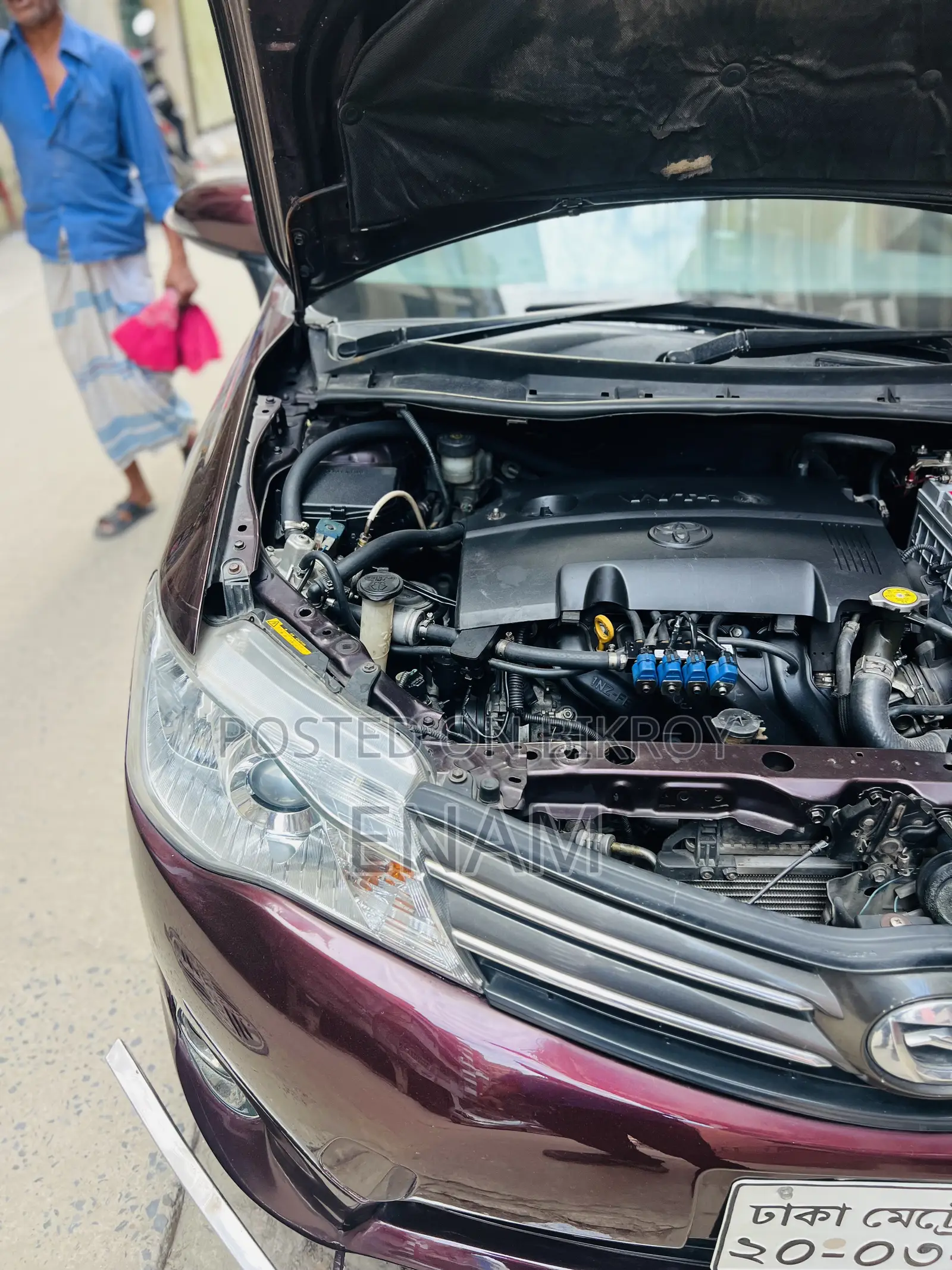 টয়োটা এক্সিও ২০১৩ মেরুন