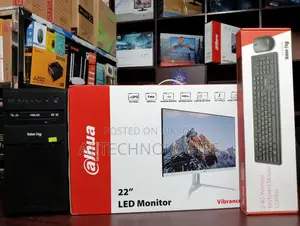 Asus 4GB AMD Ryzen 5 SSD 128GB Desktop Computer
