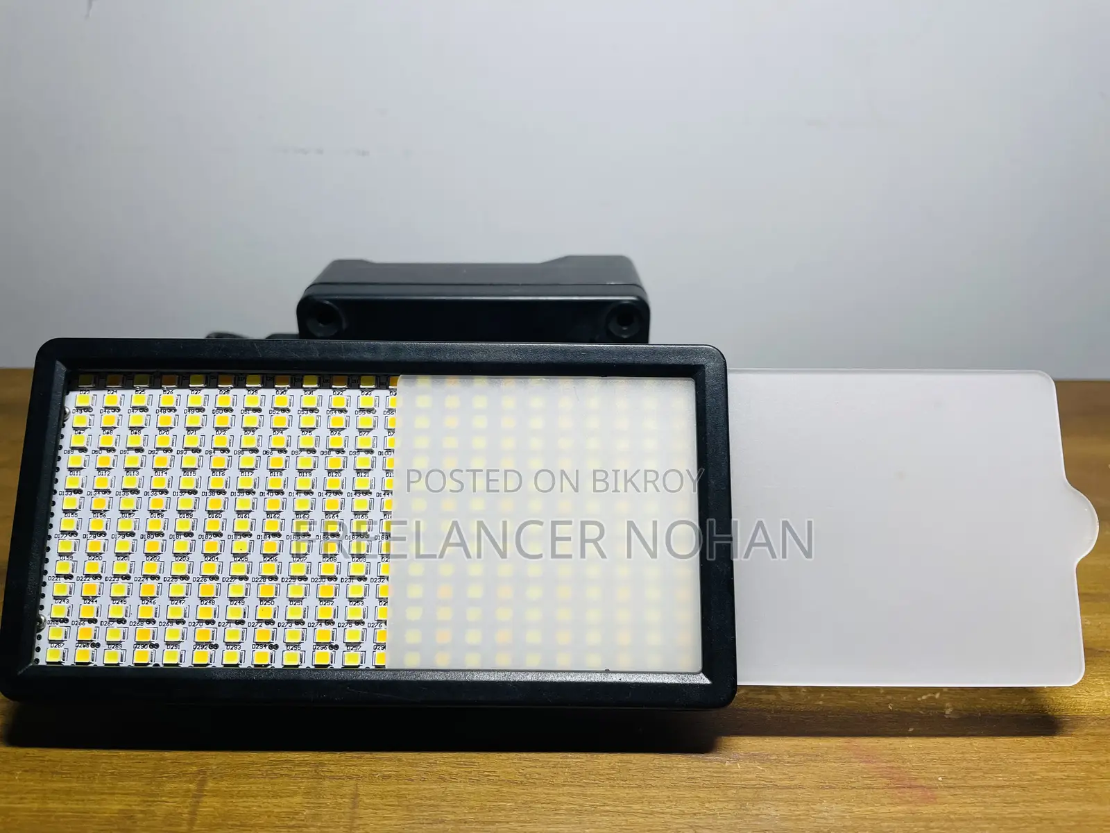 Osaka OS-308 LED Video Light (1st Class Condition)