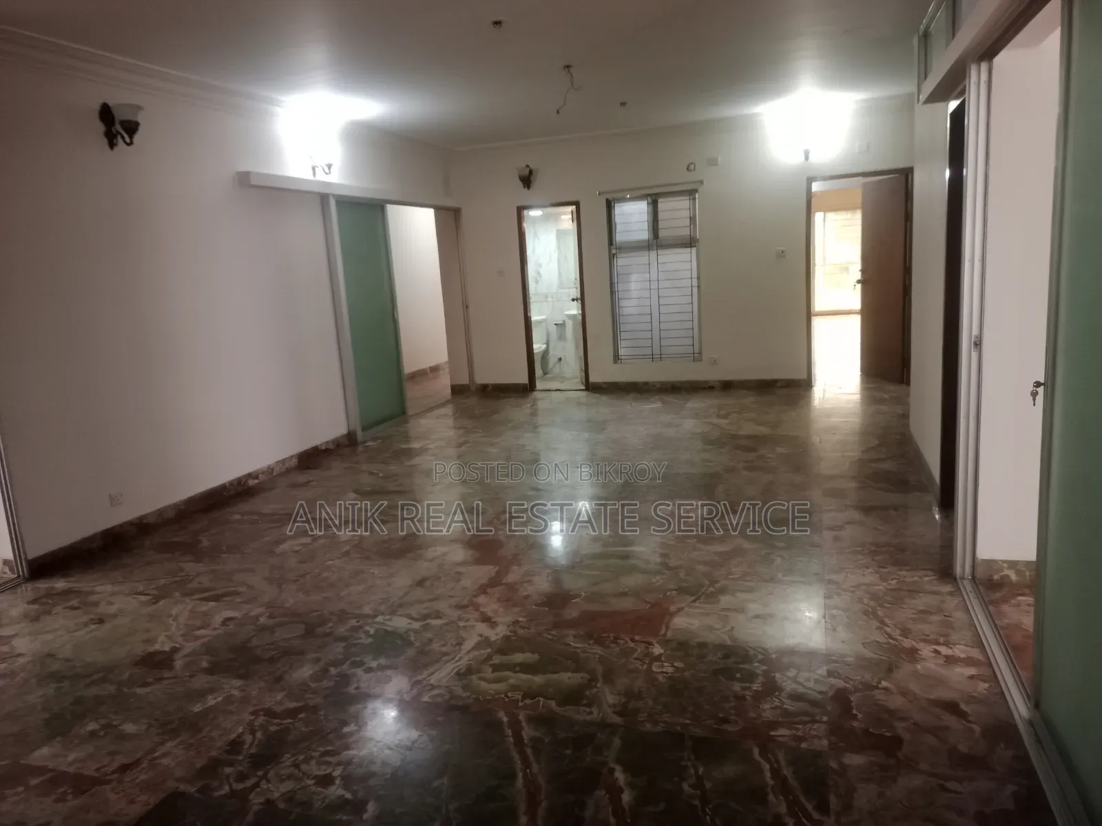 গুলশানের অনিক রিয়েল এস্টেটে ৪ বেডরুমের অ্যাপার্টমেন্ট ভাড়া দেওয়া হবে