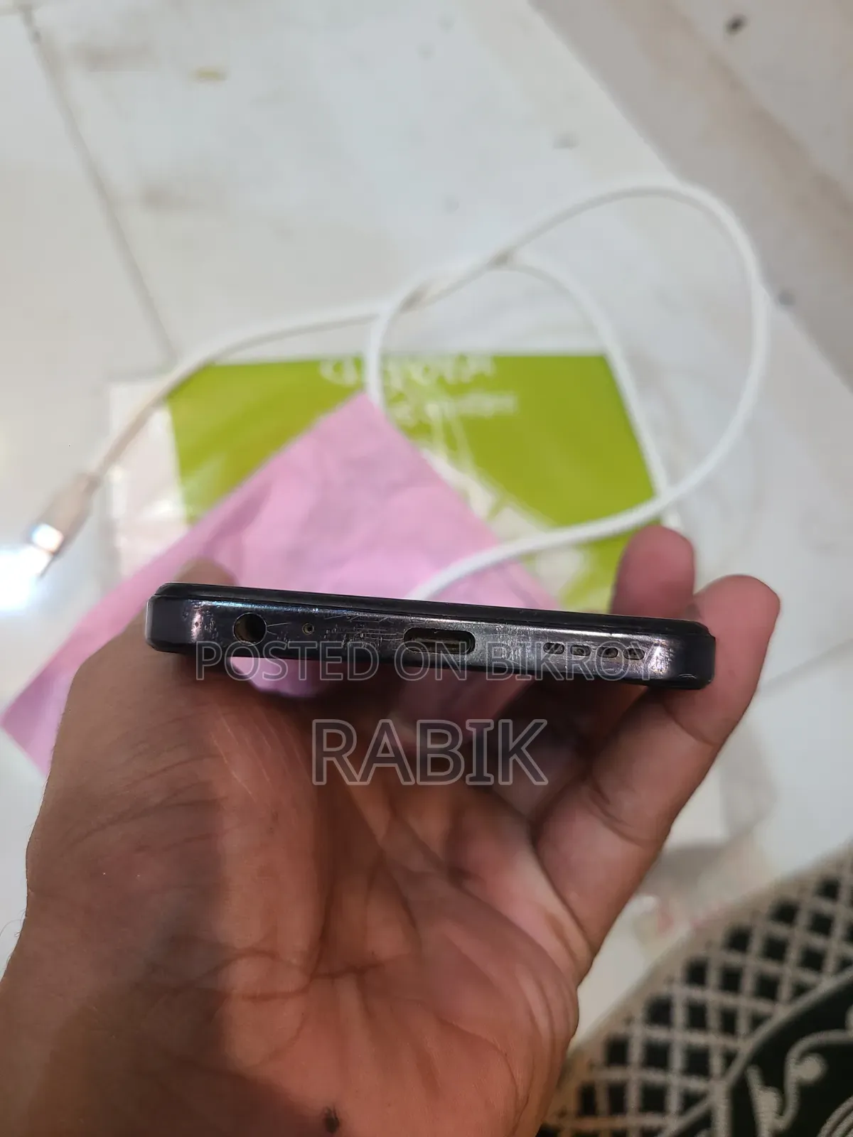 ইনফিনিক্স হট ৪০আই ১২৮ জিবি ব্ল্যাক