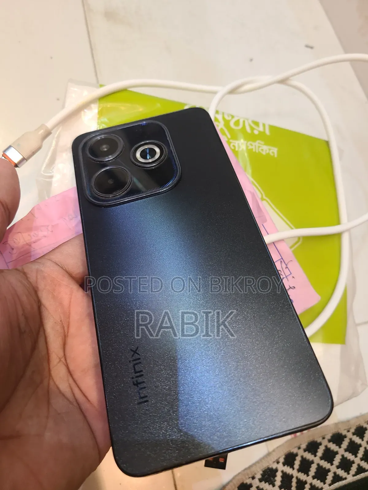 ইনফিনিক্স হট ৪০আই ১২৮ জিবি ব্ল্যাক