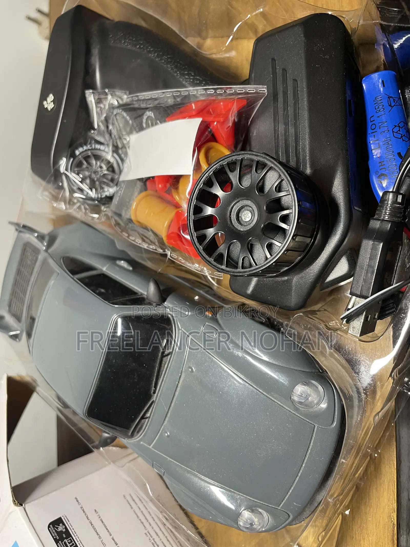 Porsche 993 911 RWB 4WD RC Drift Car With Tires & Traffic Cones