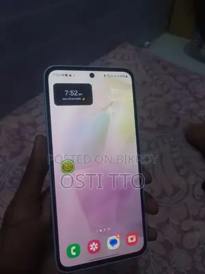 স্যামসাং গ্যালাক্সি এ৩৫ ১২৮ জিবি সাদা