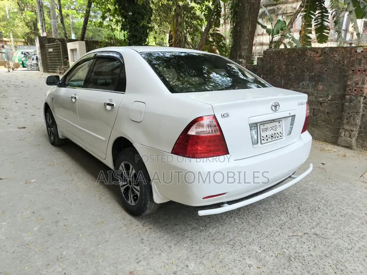 Toyota Corolla Sedan 2004 White
