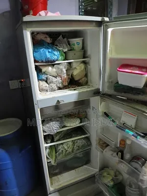 রানিং ফ্রিজ বিক্রয় করা হবে