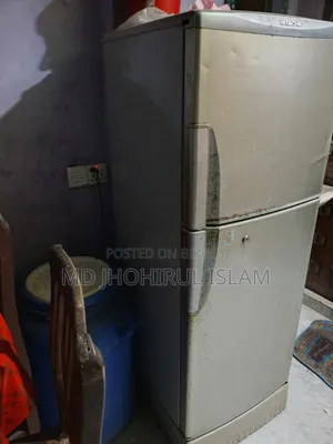 রানিং ফ্রিজ বিক্রয় করা হবে