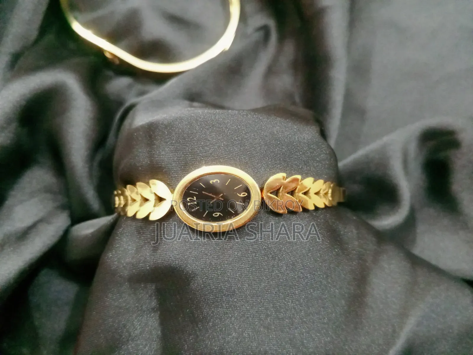Fashionable Bracelet