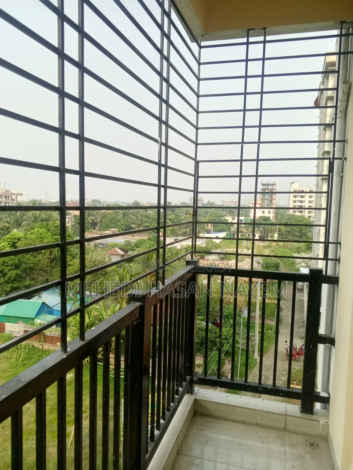 ৩ বেডরুমের ব্লক অফ ফ্ল্যাটস ইন বনশ্রী ফর সেল