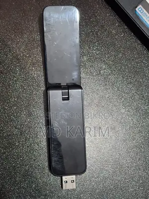 USB Wifi 5g Adapter.