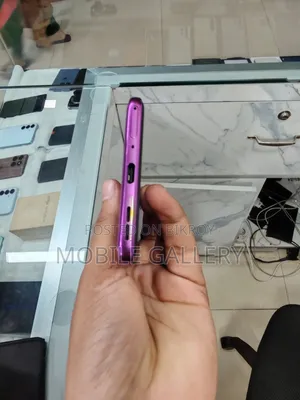 Motorola Edge 60 Pro ২৫৬ জিবি পার্পল