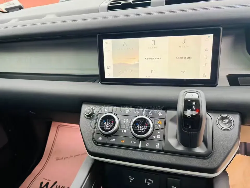 Land Rover Defender 75th Edition 2023 Black