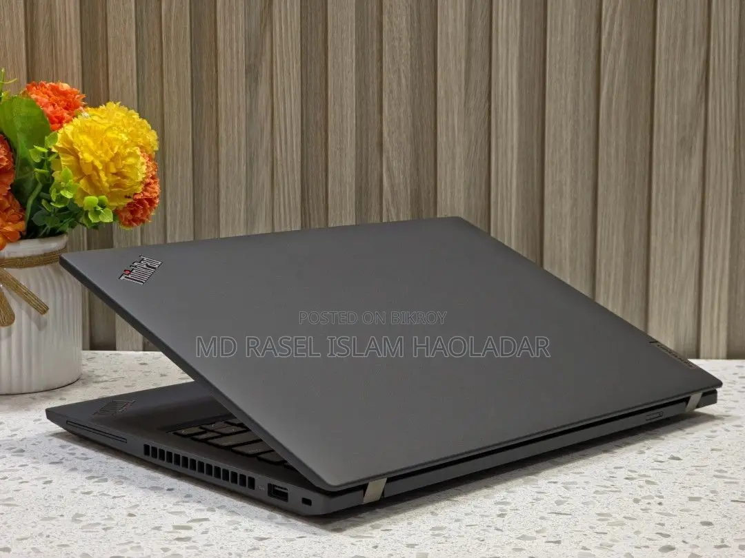 Laptop Lenovo 3GB Intel SSD 256GB