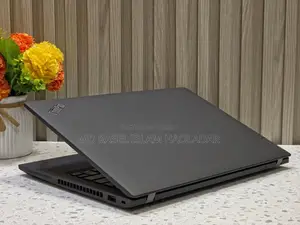 Laptop Lenovo 3GB Intel SSD 256GB