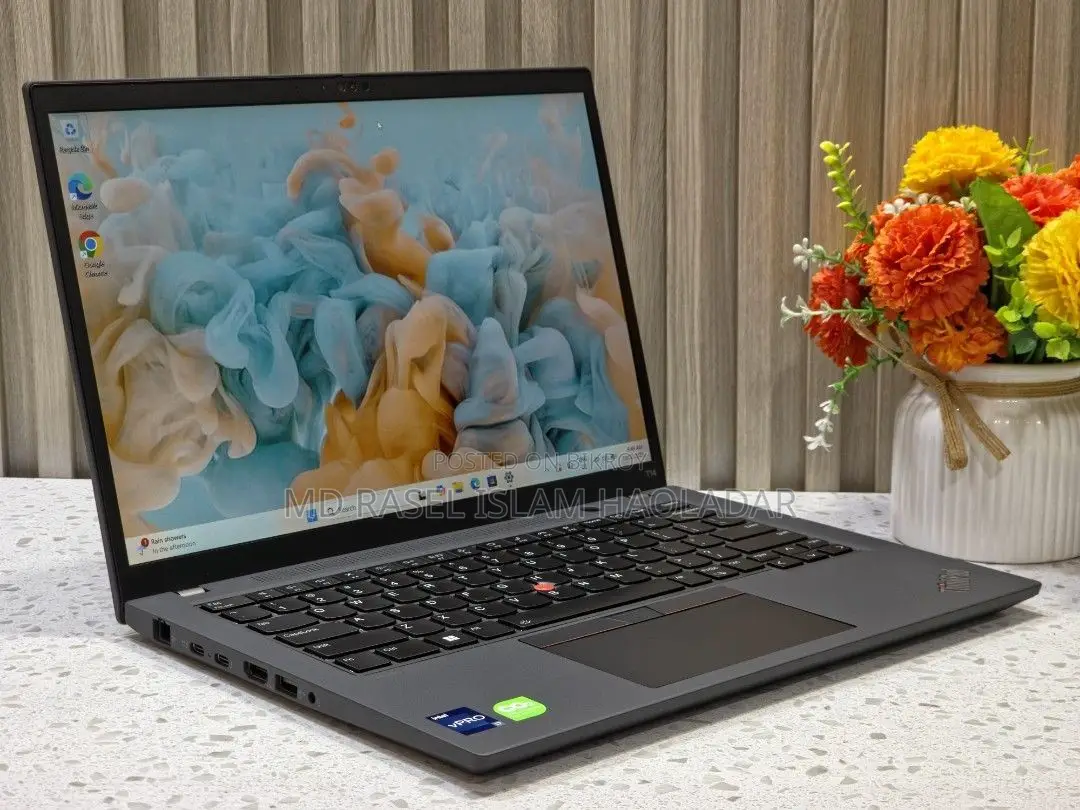 Laptop Lenovo 3GB Intel SSD 256GB