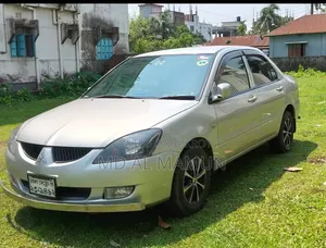 মিতসুবিশি ল্যান্সার ২০০৩ সিলভার