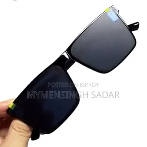 Stylish Black Square Sunglasses (Used)