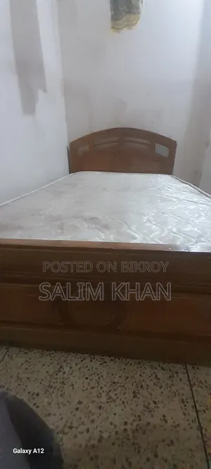Teak Wood Bed