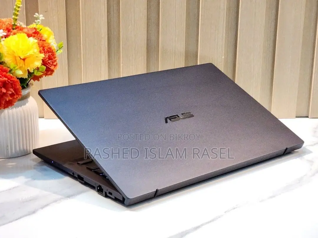 Laptop Asus 3GB Intel SSD 256GB
