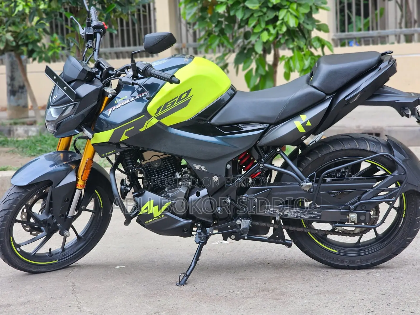 Hero Thriller 160R 2024 Green