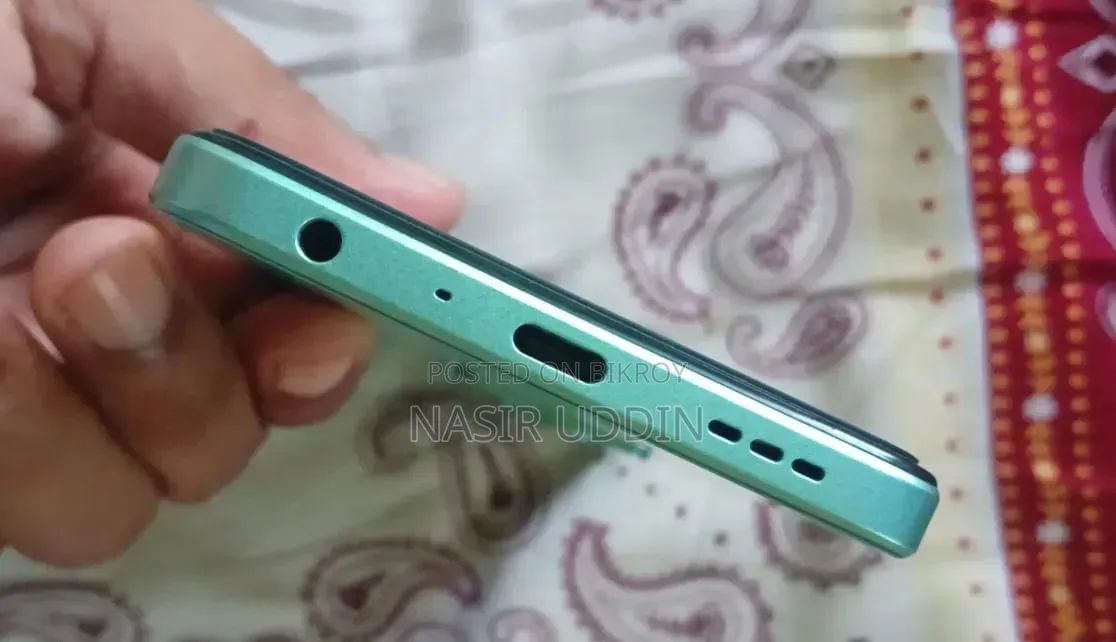 ওয়ানপ্লাস নর্ড এন৩০ এসই ১২৮ জিবি ব্লু