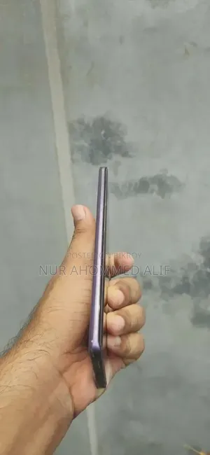 ভিভো ভি৪০ ১২৮ জিবি পার্পল