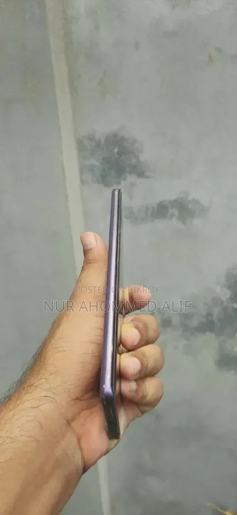 ভিভো ভি৪০ ১২৮ জিবি পার্পল