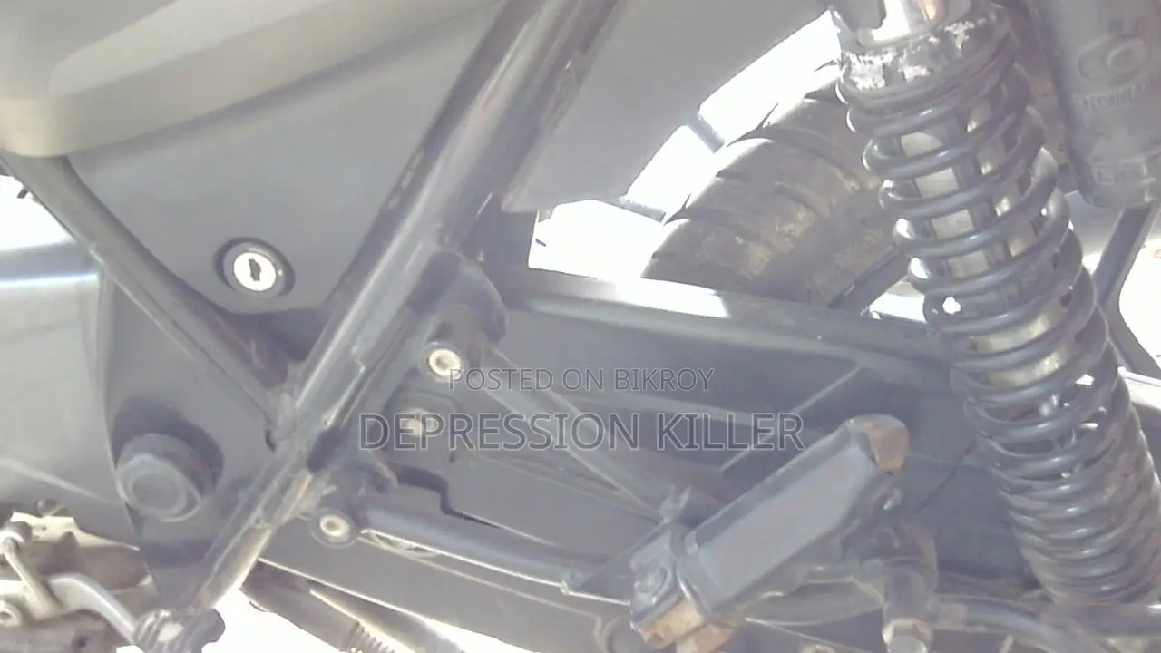 Bajaj Discover 125 2019 Black