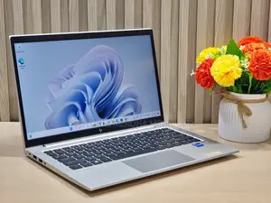 Laptop HP 4GB Intel SSD 500GB