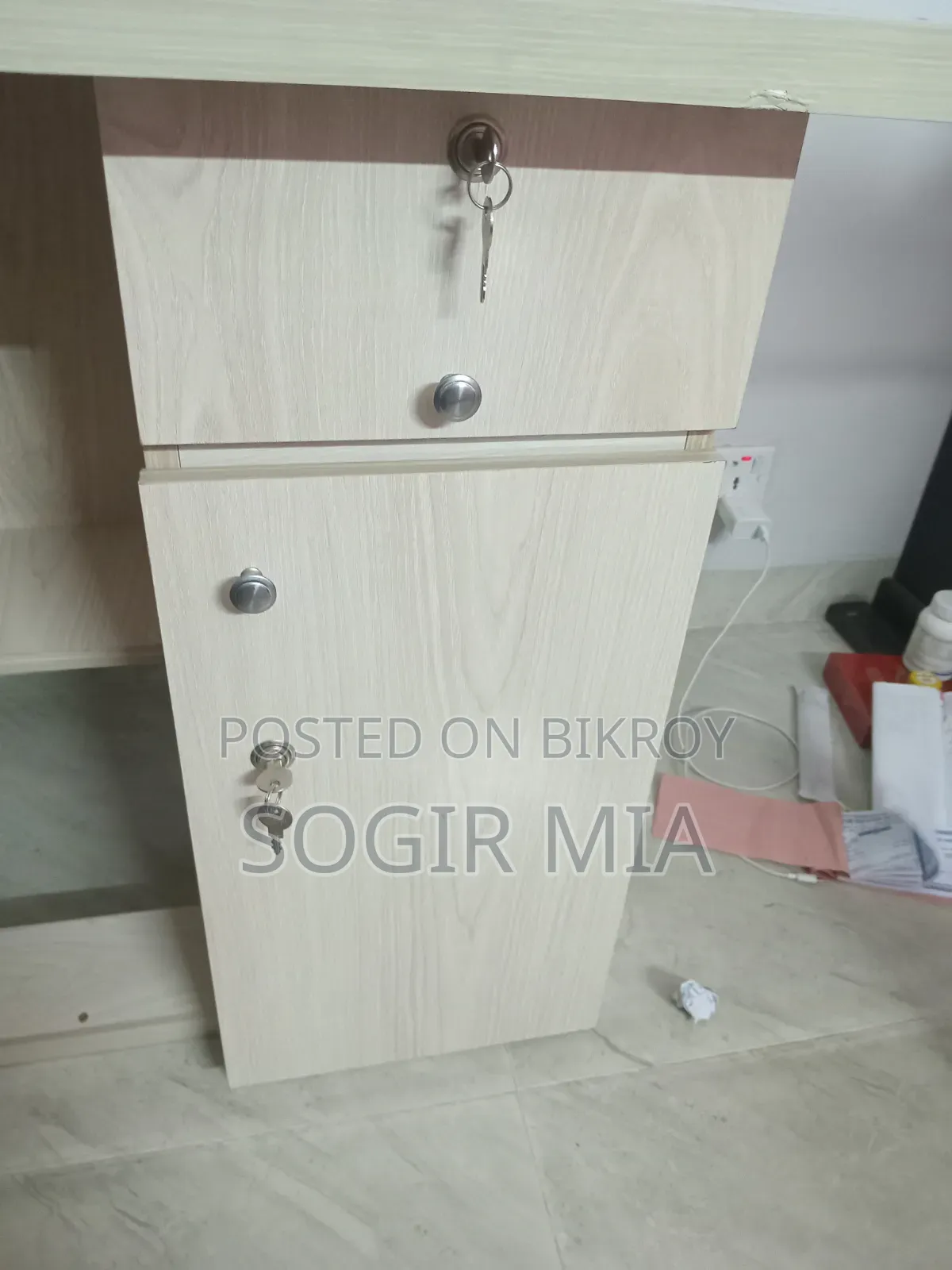 Study Table/Reading Table