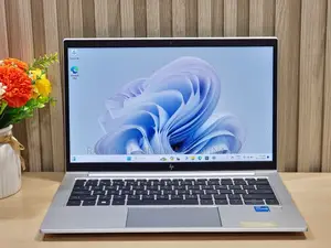 Laptop HP 4GB Intel SSD 500GB